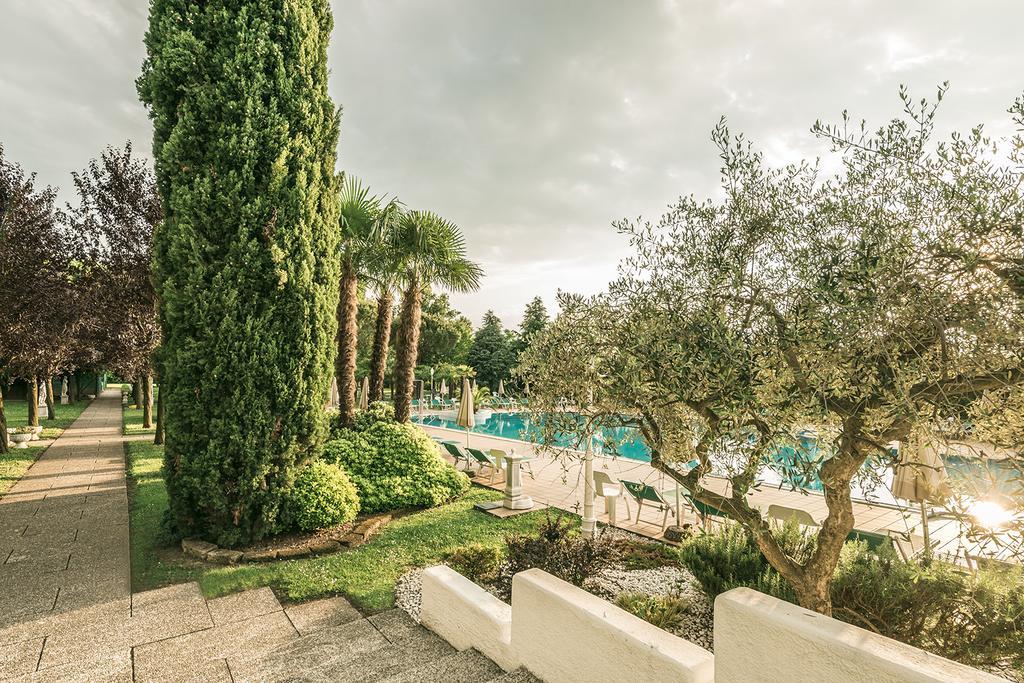 Hotel Des Bains Terme Montegrotto Terme Kültér fotó